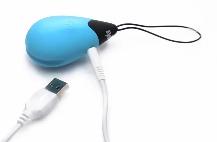 XR Brands Bang Vibrators Bang 10x Silicone Vibrating Egg Blue XR Brands Bang Vibrators Bang 10x Silicone Vibrating Egg Blue